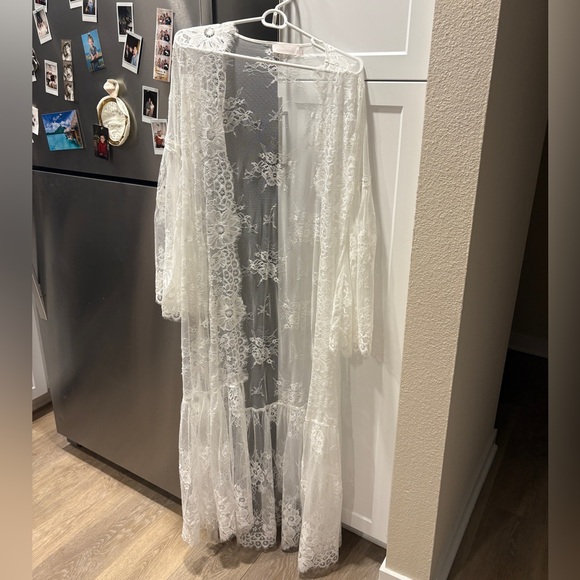 Revolve Homebodii Georgina Long Lace Robe in White - Picture 2 of 3